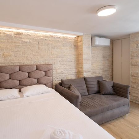 Christian Studio Apartments أوماغ المظهر الخارجي الصورة