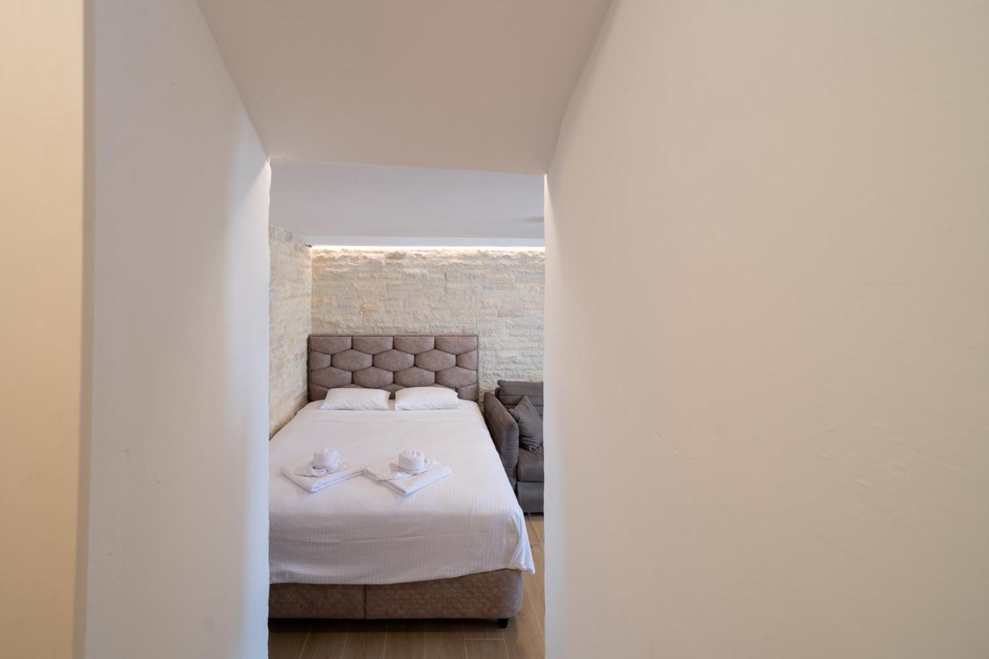Christian Studio Apartments أوماغ المظهر الخارجي الصورة