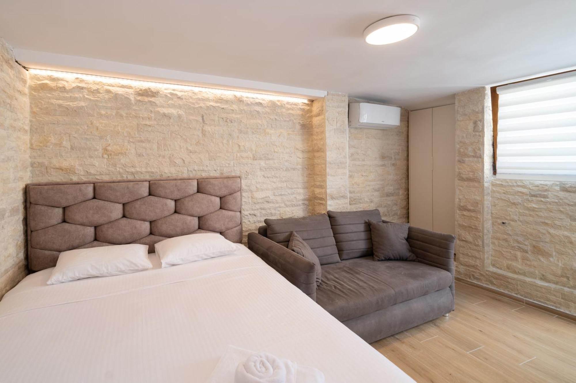 Christian Studio Apartments أوماغ المظهر الخارجي الصورة
