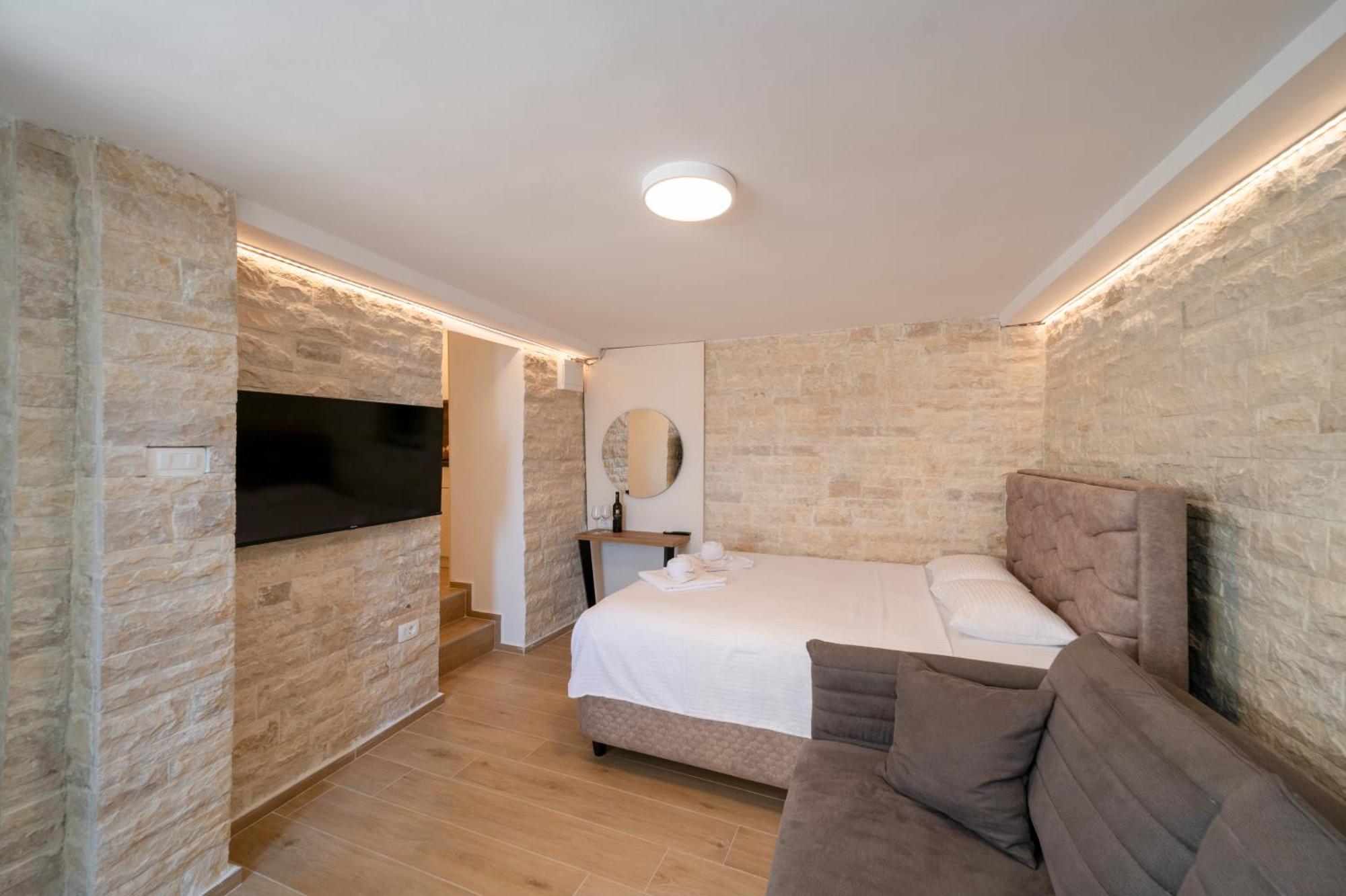Christian Studio Apartments أوماغ المظهر الخارجي الصورة