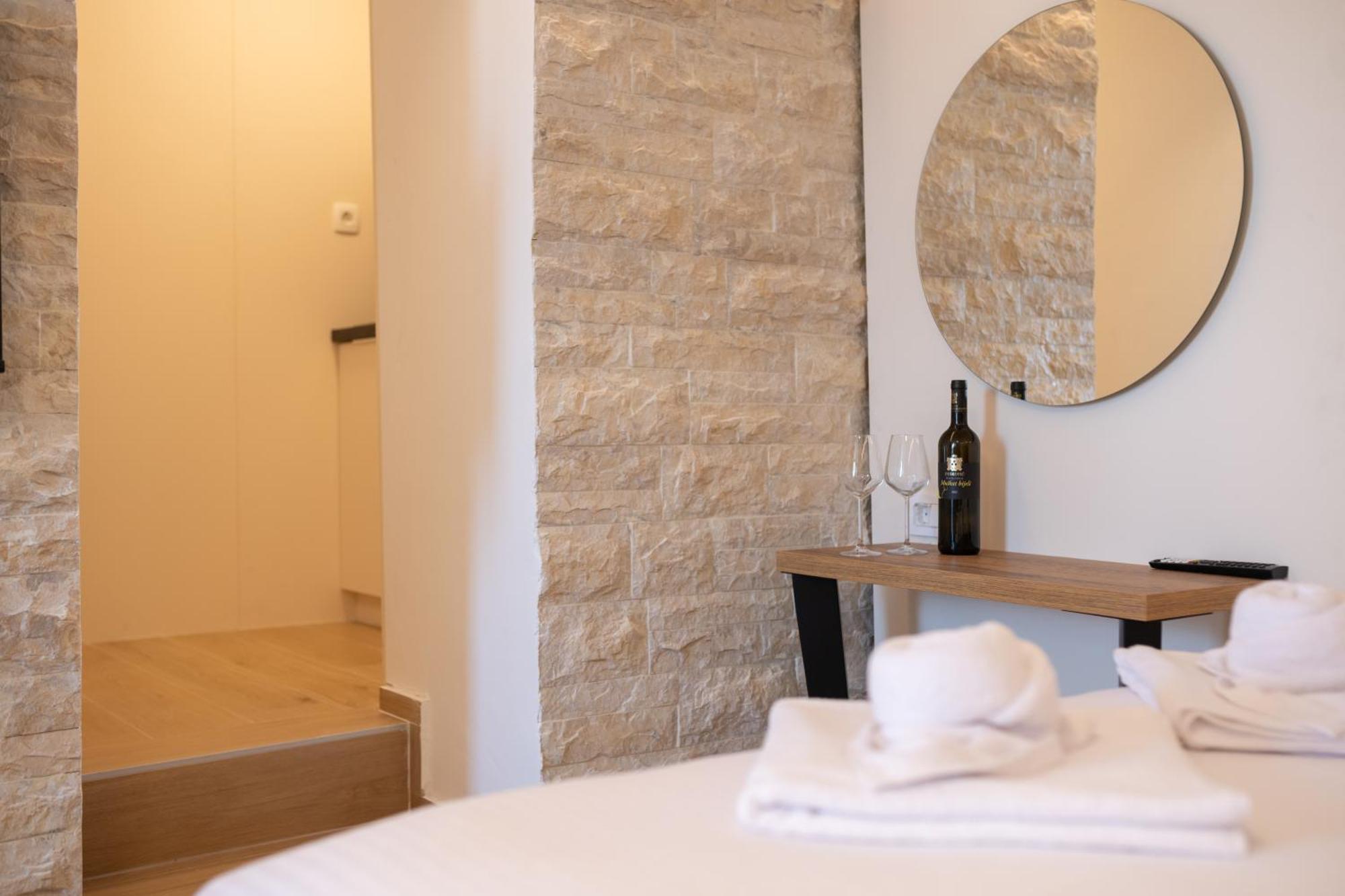 Christian Studio Apartments أوماغ المظهر الخارجي الصورة